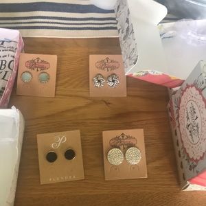 4 sets of new Plunder Earrings